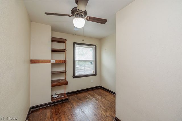7371 Parma Park Boulevard, Parma, OH 44130