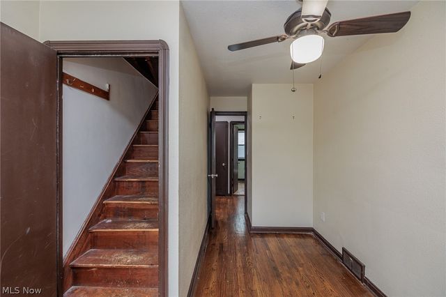 7371 Parma Park Boulevard, Parma, OH 44130