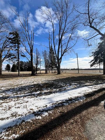 9311 Parent Road, New Haven, IN 46774