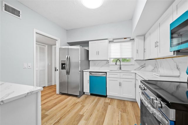 2351 IRISH LANE 55, Clearwater, FL 33763