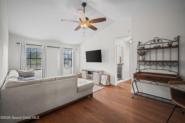 408 Crystalmist Road NW, Palm Bay, FL 32907