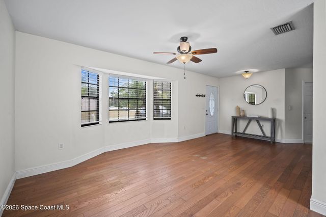 408 Crystalmist Road NW, Palm Bay, FL 32907