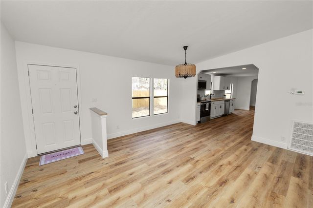 370 CAMERON STREET, Mulberry, FL 33860