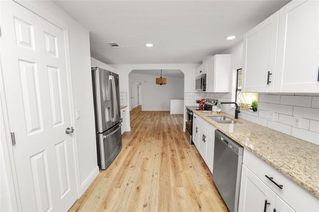 370 CAMERON STREET, Mulberry, FL 33860