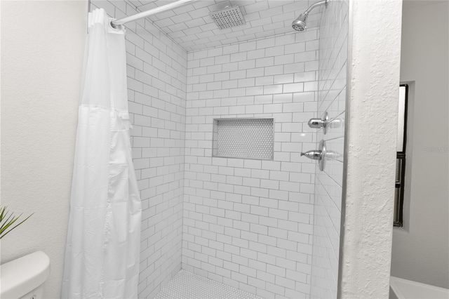 370 CAMERON STREET, Mulberry, FL 33860