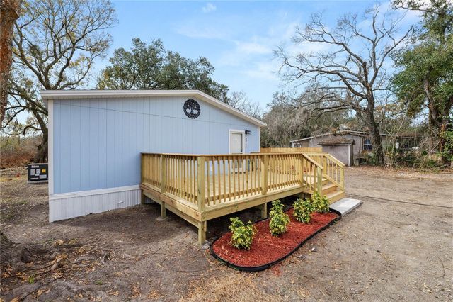 370 CAMERON STREET, Mulberry, FL 33860