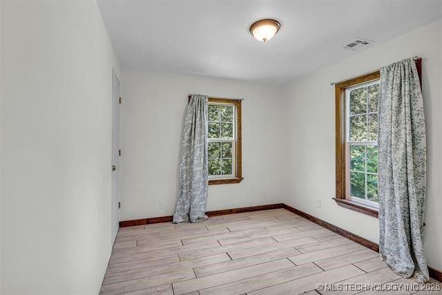 758 N Walnut Creek Drive, Sand Springs, OK 74063