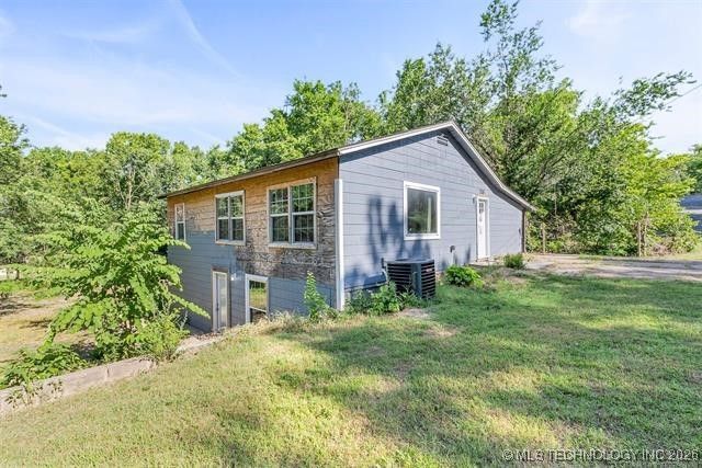 758 N Walnut Creek Drive, Sand Springs, OK 74063