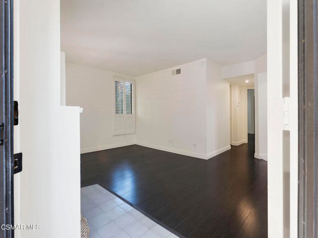 185 Mcafee Court, Thousand Oaks, CA 91360