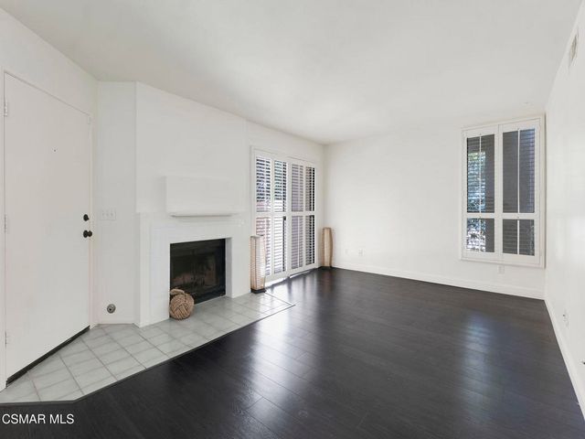 185 Mcafee Court, Thousand Oaks, CA 91360