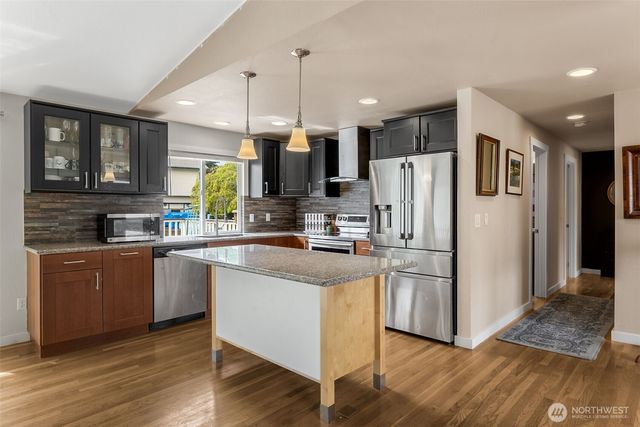 3320 N Whitman Street, Tacoma, WA 98407