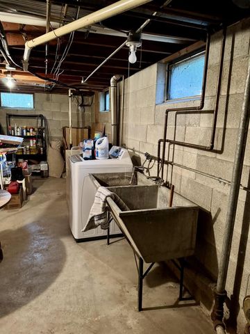 6620 W Tower AVENUE, Brown Deer, WI 53223
