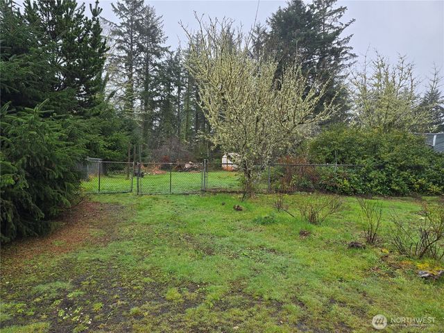 1608 222nd Place, Ocean Park, WA 98640