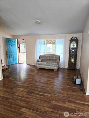 1608 222nd Place, Ocean Park, WA 98640