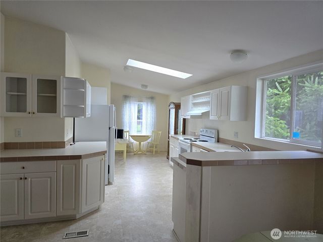 1608 222nd Place, Ocean Park, WA 98640