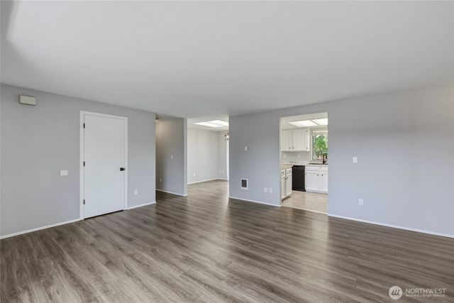 9140 Shadberry Drive SE, Olympia, WA 98513