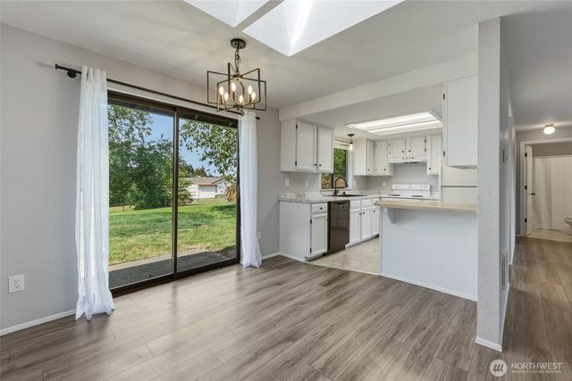 9140 Shadberry Drive SE, Olympia, WA 98513