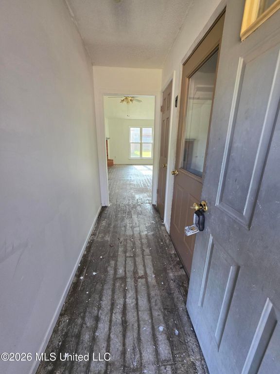 114 Apple Drive, Senatobia, MS 38668 — photo 2