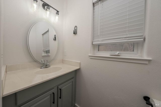 3490 Westridge Cir, Kelseyville, CA 95451