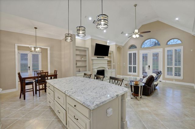 5422 Lake Hill Farm Way, Fulshear, TX 77441