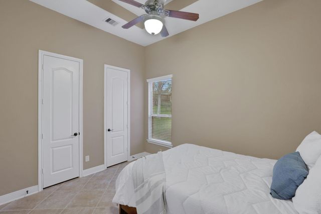 5422 Lake Hill Farm Way, Fulshear, TX 77441