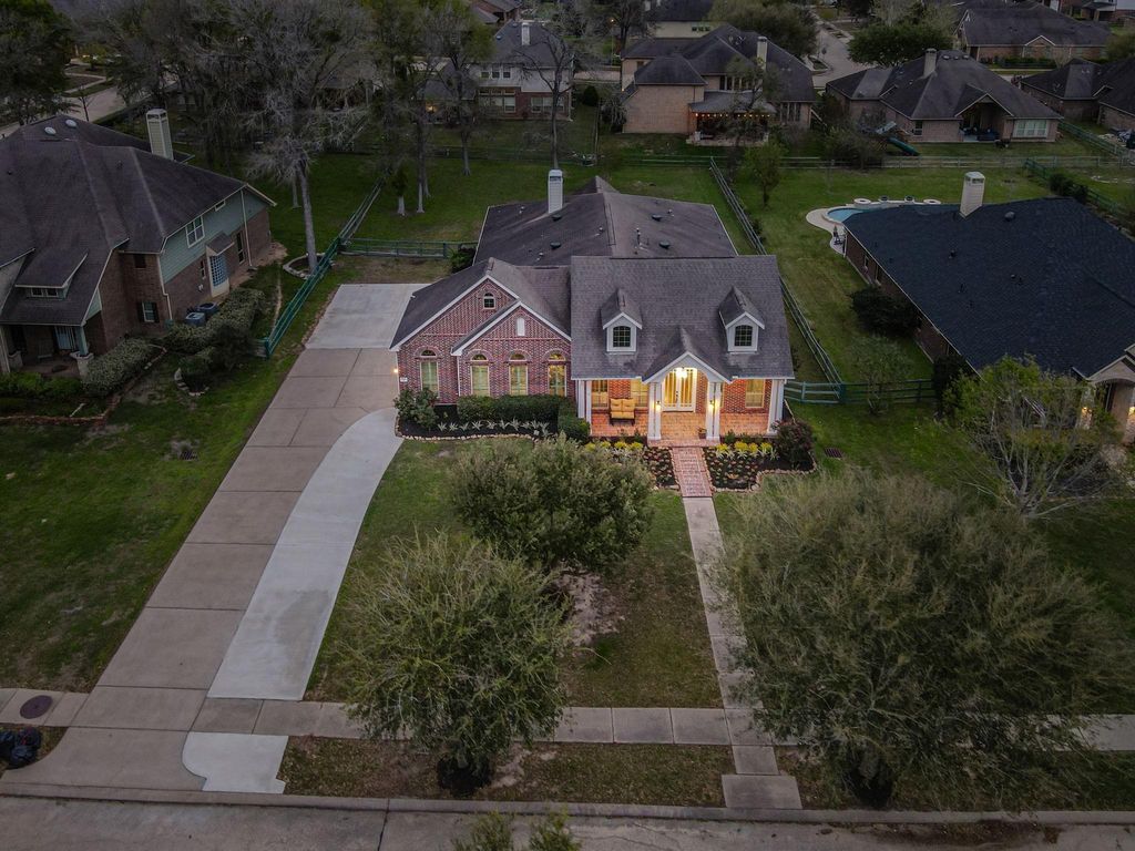 5422 Lake Hill Farm Way, Fulshear, TX 77441