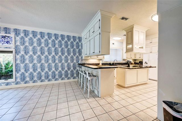 13586 Bunker Hill Drive, Willis, TX 77318