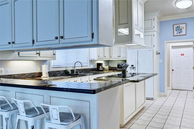 13586 Bunker Hill Drive, Willis, TX 77318