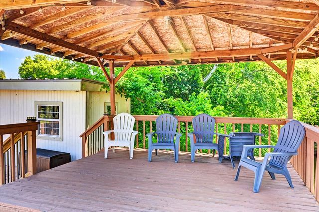 13586 Bunker Hill Drive, Willis, TX 77318