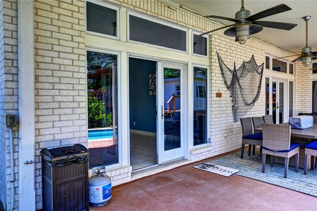 13586 Bunker Hill Drive, Willis, TX 77318