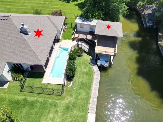 13586 Bunker Hill Drive, Willis, TX 77318