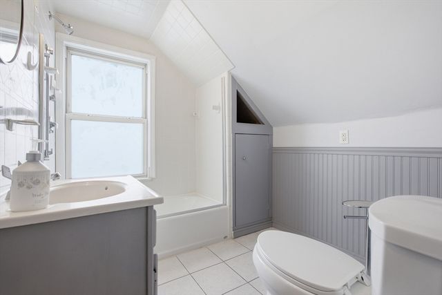 5 Franconia 2, Boston, MA 02122