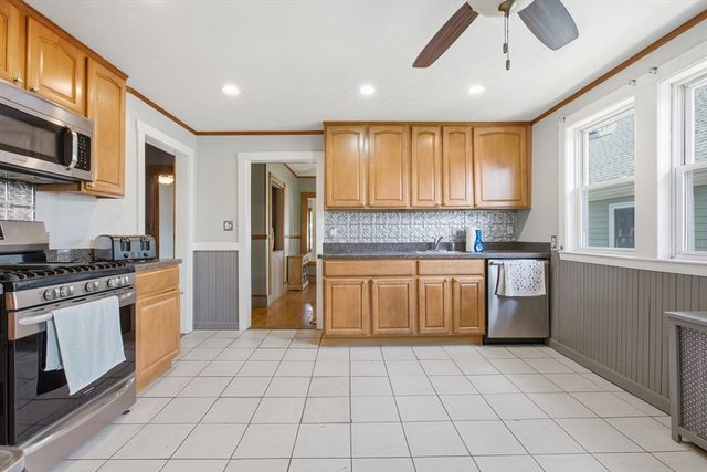 5 Franconia 2, Boston, MA 02122