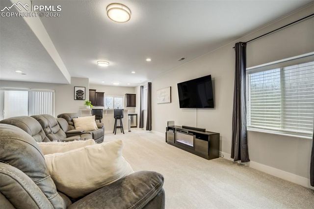 6898 Sedgerock Lane, Colorado Springs, CO 80927