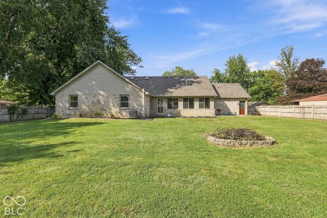 5507 Emerson Way, Anderson, IN 46017
