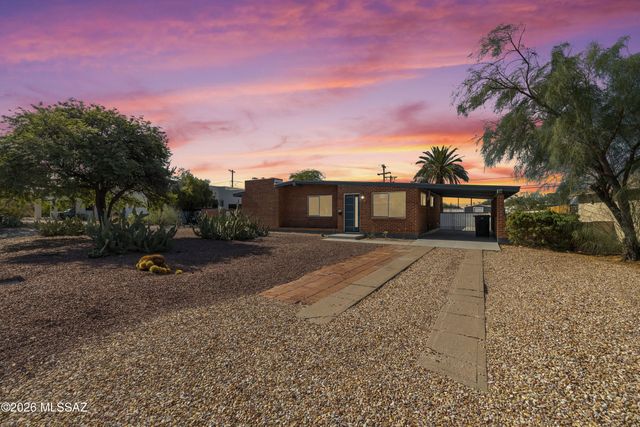 2730 E 10th Street, Tucson, AZ 85716