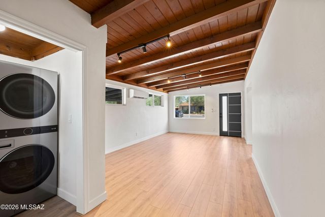 2730 E 10th Street, Tucson, AZ 85716