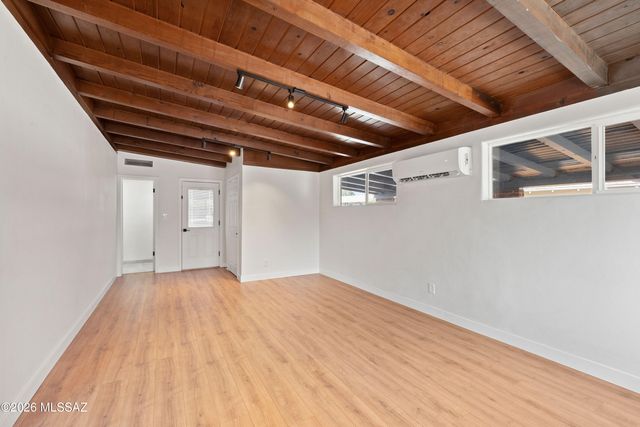 2730 E 10th Street, Tucson, AZ 85716
