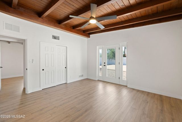 2730 E 10th Street, Tucson, AZ 85716