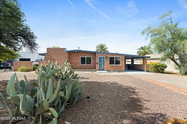 2730 E 10th Street, Tucson, AZ 85716