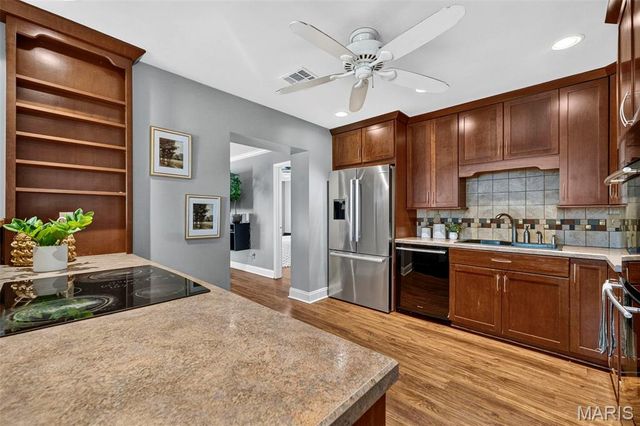 10251 Midland Boulevard, Overland, MO 63114