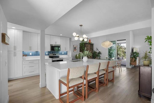 2349 Nicklaus Dr, Oceanside, CA 92056