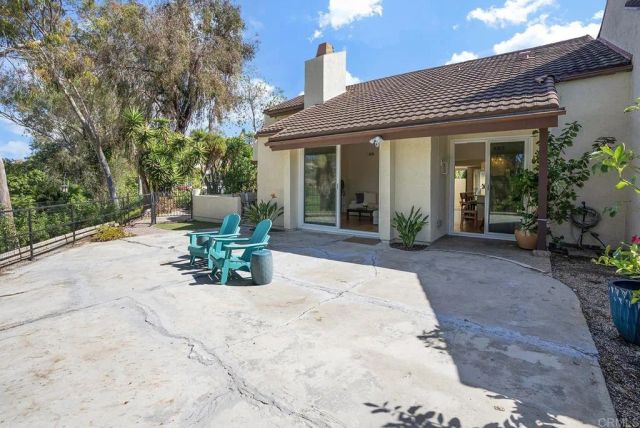 2349 Nicklaus Dr, Oceanside, CA 92056