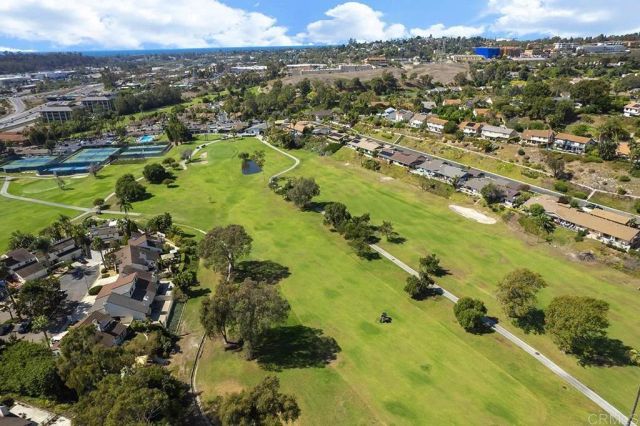 2349 Nicklaus Dr, Oceanside, CA 92056