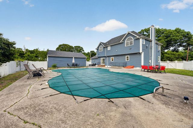 60 Steuben Boulevard, Nesconset, NY 11767