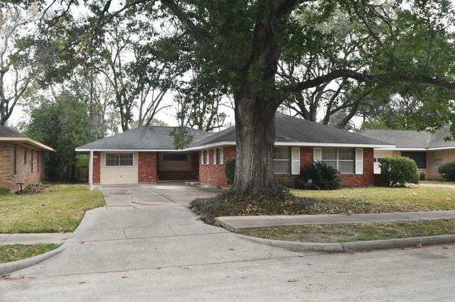 4054 Cheena Drive, Houston, TX 77025