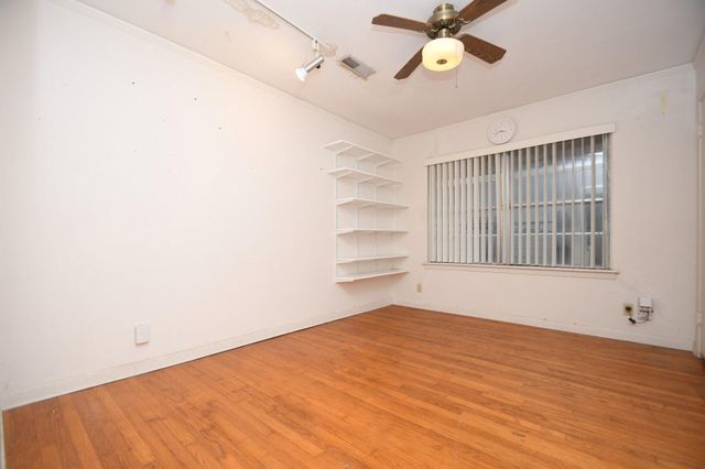 4054 Cheena Drive, Houston, TX 77025