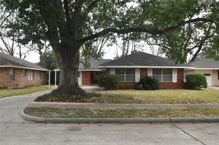 4054 Cheena Drive, Houston, TX 77025