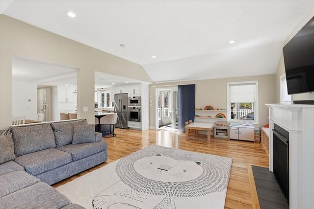 41 Nautical Way, Plymouth, MA 02360