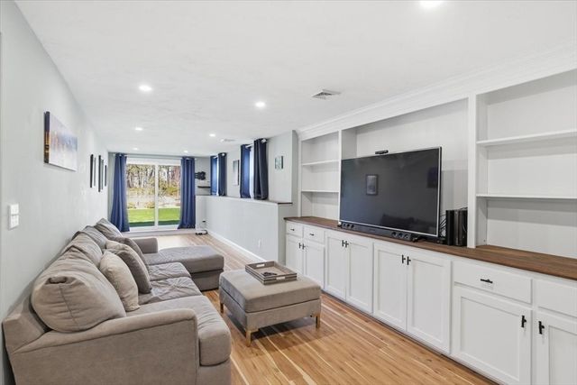 41 Nautical Way, Plymouth, MA 02360